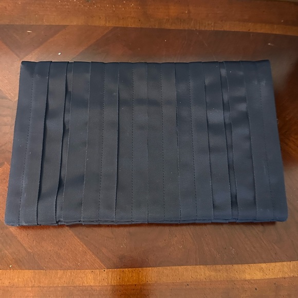 Anya Hindmarch Navy Clutch - Picture 4 of 11